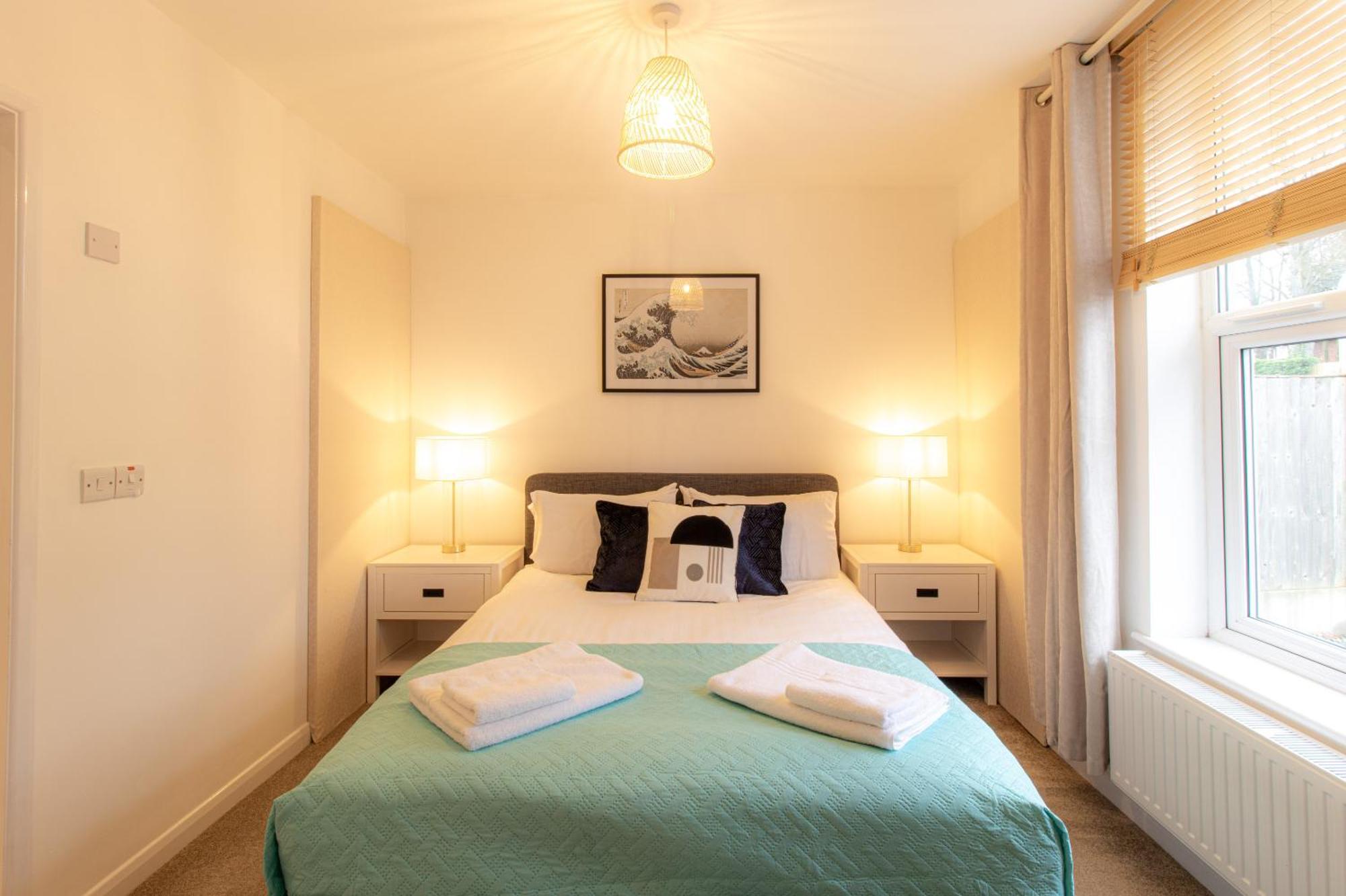 Crescent House Apartments 特尔福德 客房 照片